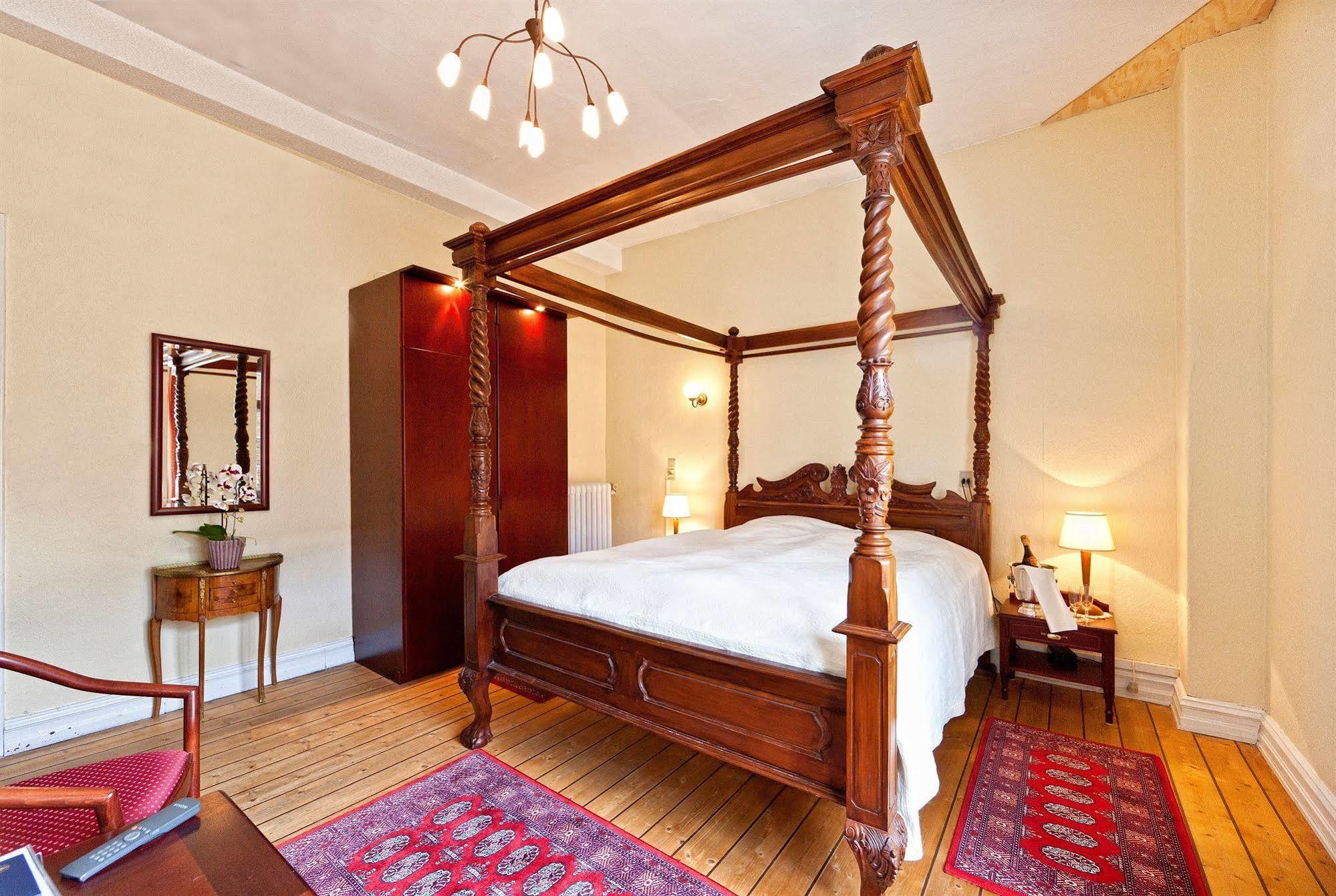 Hotel Hojslev Kro 외부 사진